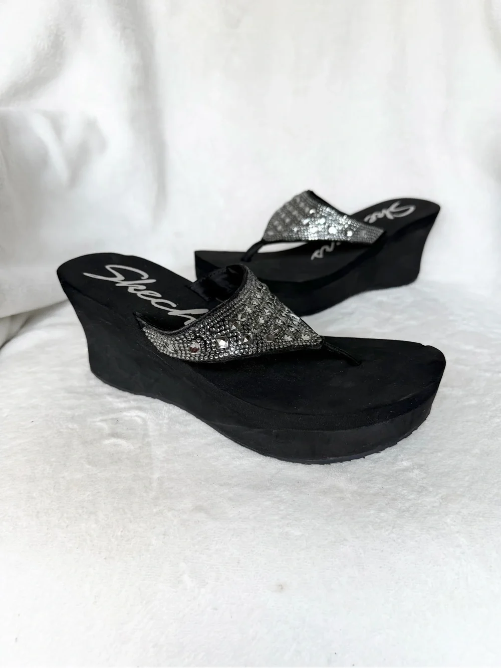 Skechers elevated wedge
